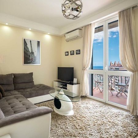 America Apartment By Holiday Rental Madeira فونشال المظهر الخارجي الصورة